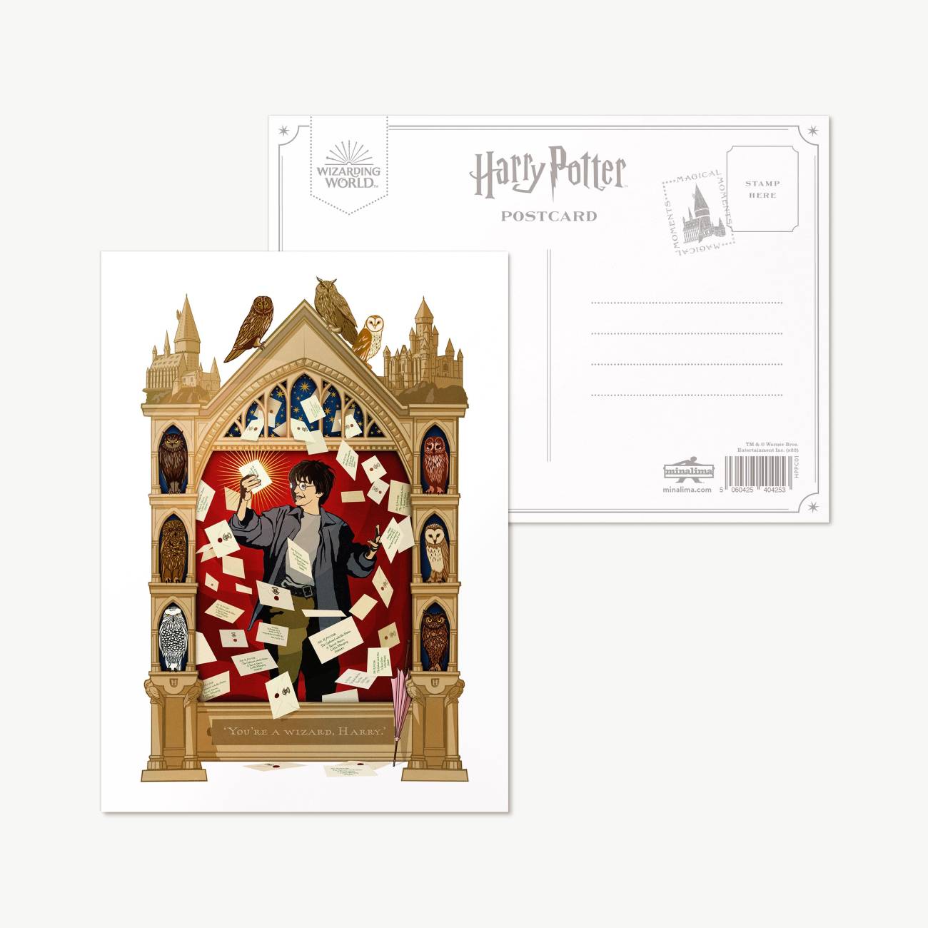 Harry Potter illustré par MinaLima chez Les 4 Maisons