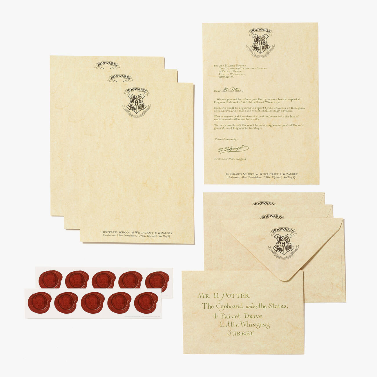 Harry Potter Hogwarts Acceptance Letter Writing Set - with envelopes, writing paper and stickers