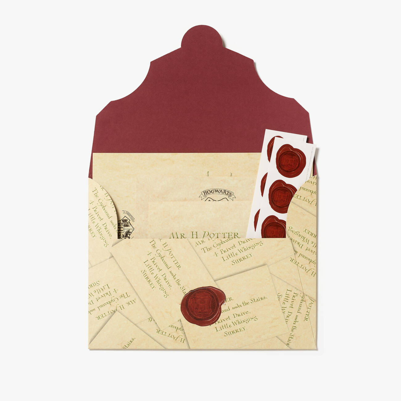 Harry Potter Hogwarts Acceptance Letter Writing Set - with envelopes, writing paper and stickers