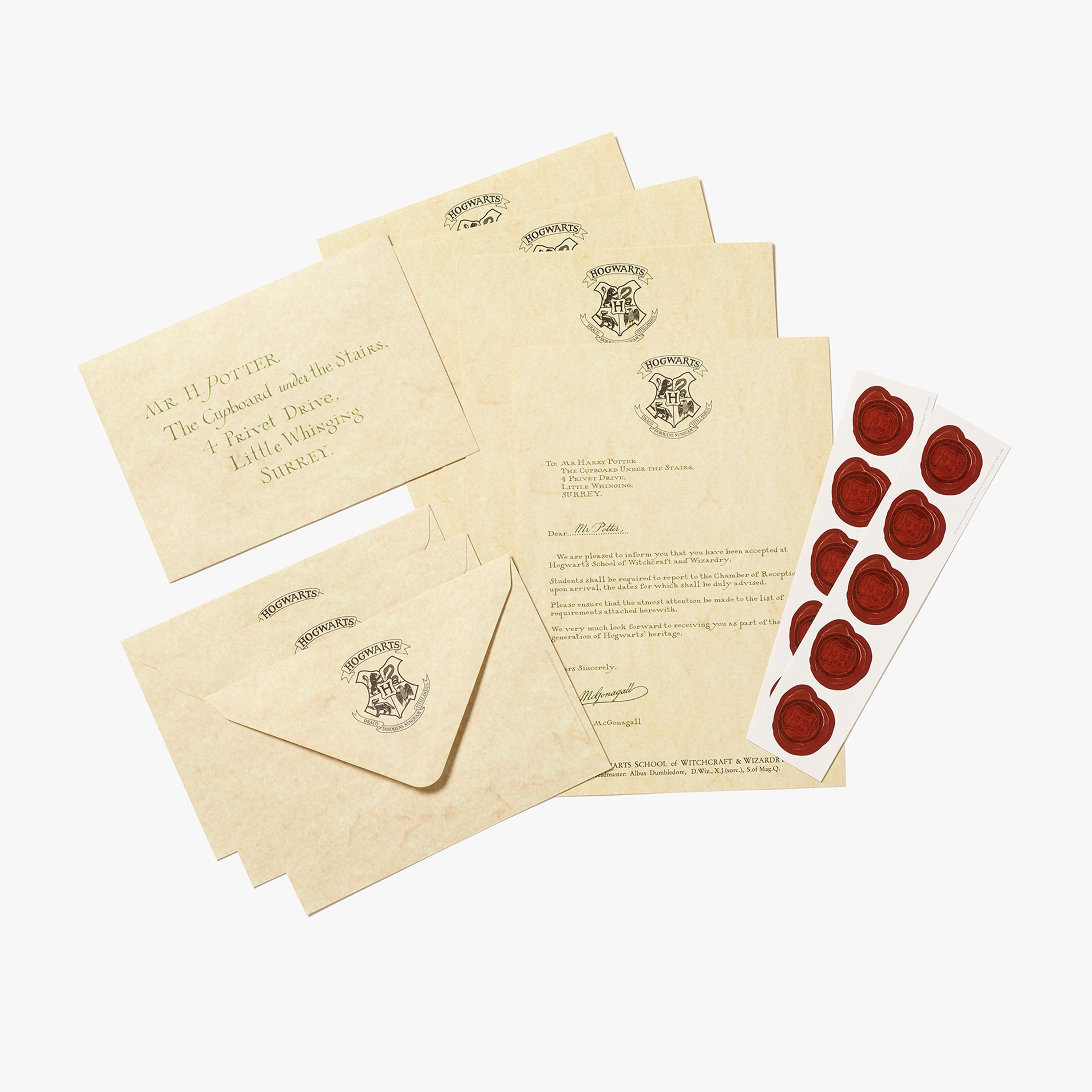 Harry Potter Hogwarts Acceptance Letter Writing Set - with envelopes, writing paper and stickers