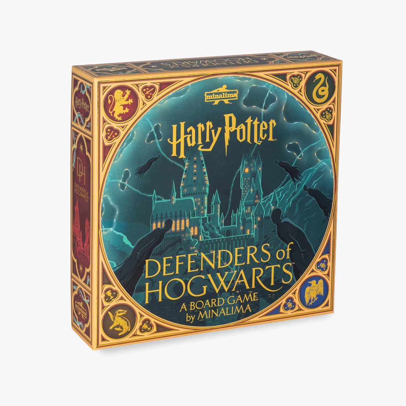 Harry Potter - Defenders of Hogwarts. A board game by MinaLima.