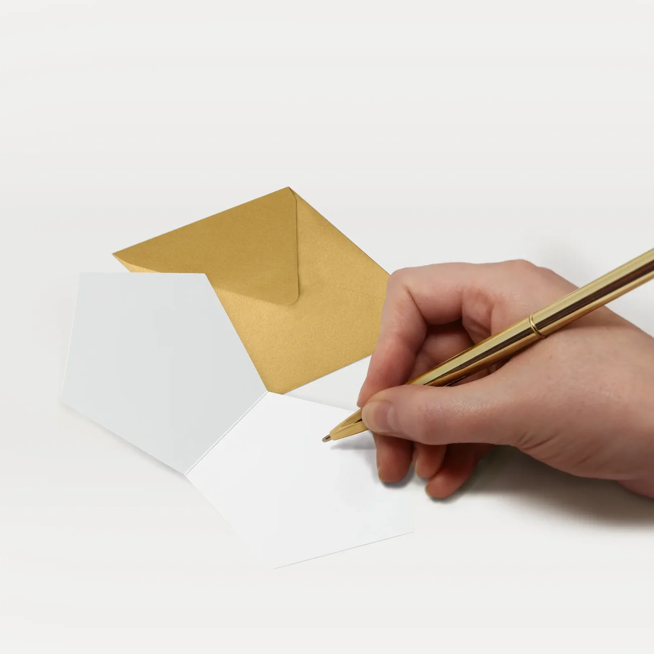 Honeydukes Harry Potter shaped notecard set (Chocolate Frog card shown open with blank space for writing message)